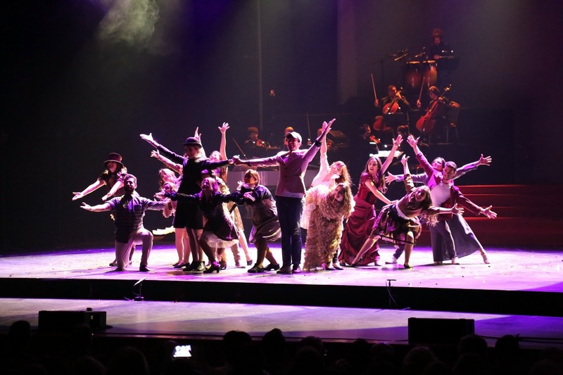 Fur The love of Broadway