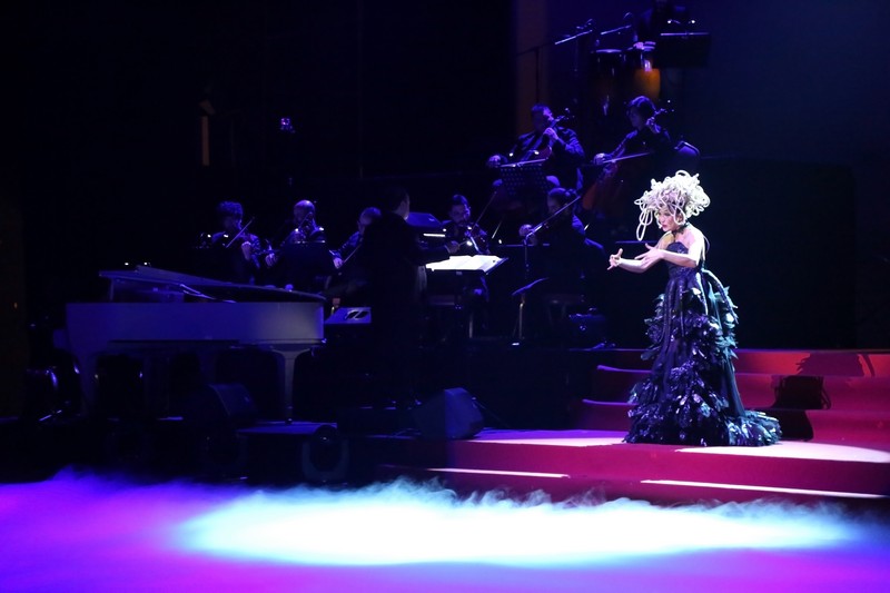 Fur The love of Broadway