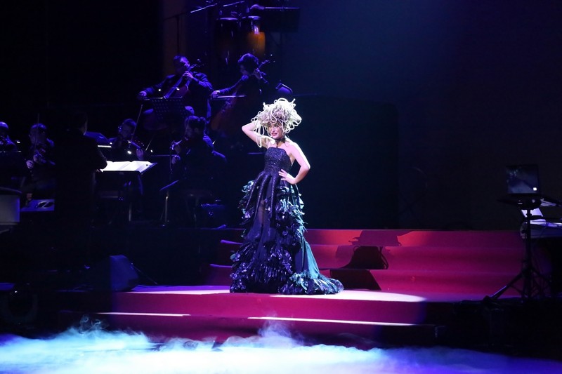 Fur The love of Broadway