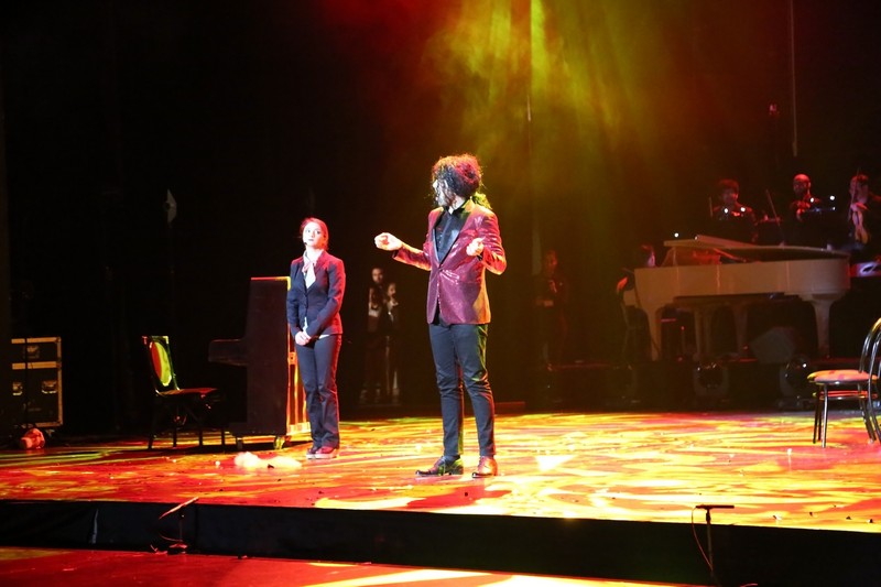 Fur The love of Broadway