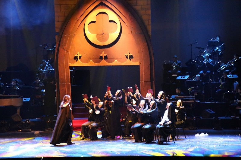 Fur The love of Broadway