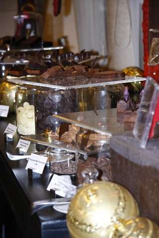 Chocolat Buffet at Cascade Lounge