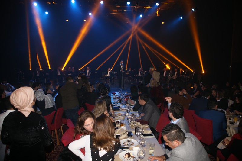 Kadim al Sahir at Casino Du Liban