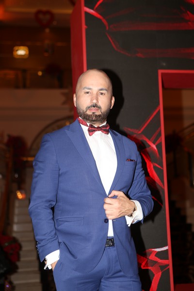 Kadim al Sahir at Casino Du Liban