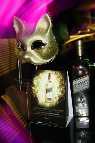 Johnnie Walker Make It Gold