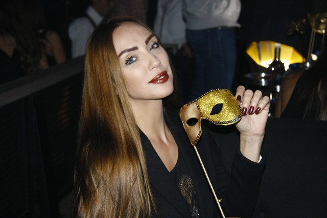 Johnnie Walker Make It Gold