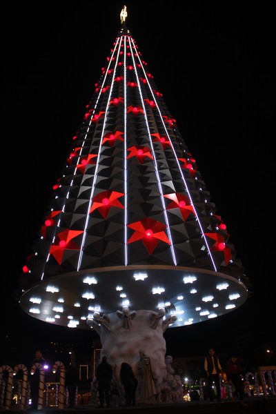 Jounieh Christmas wonders 2018 on Friday 