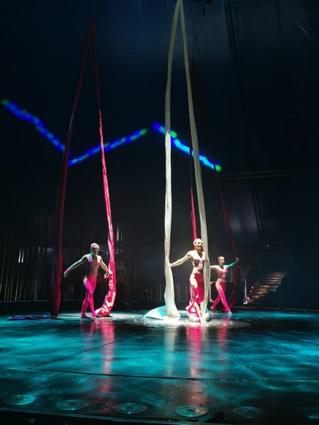 FONTANA by Cirque Du Liban