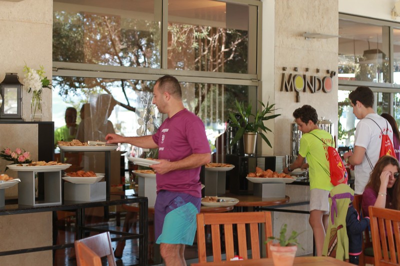 Breakfast at Caffe Mondo