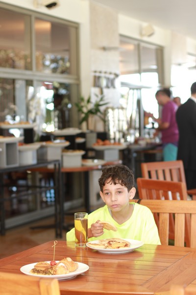 Breakfast at Caffe Mondo