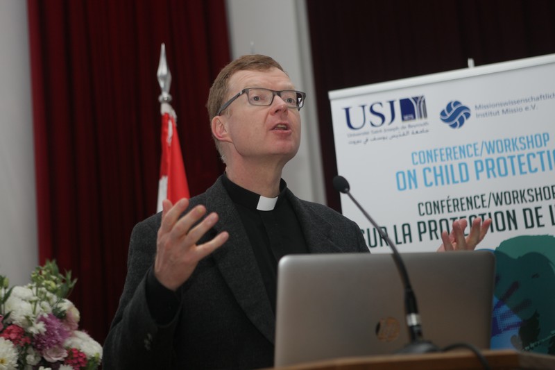 Conference on Child Protection at USJ Liban 