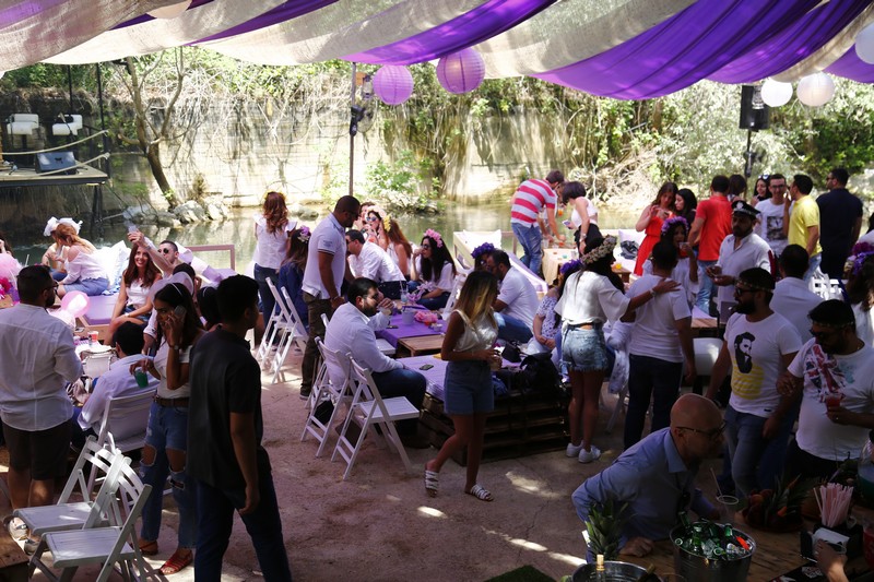Crocus Sous Le Pont Opening 