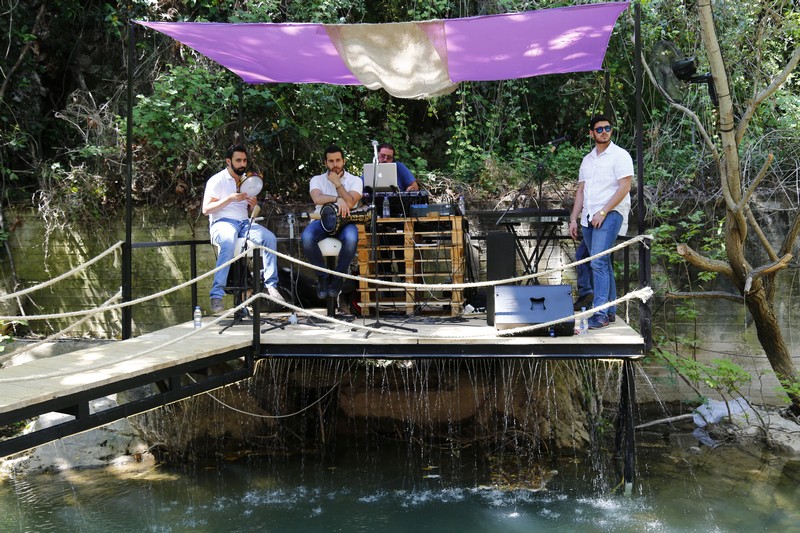 Crocus Sous Le Pont Opening 