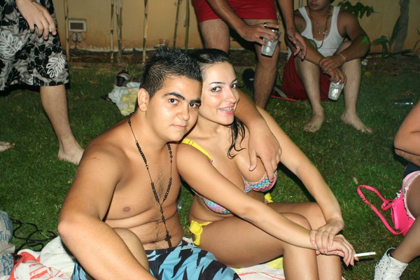 Vamos A La Playa IV
