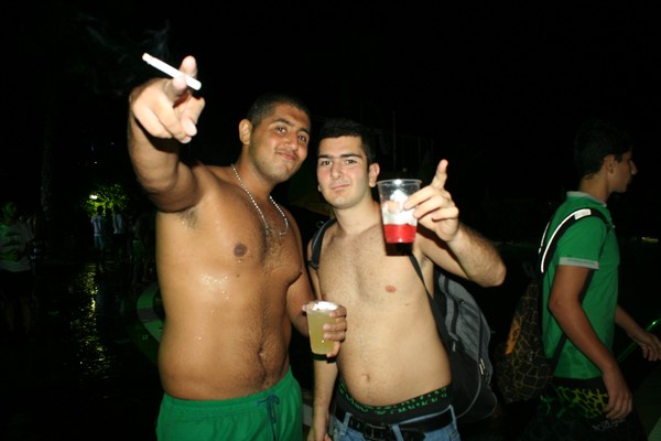 Vamos A La Playa IV