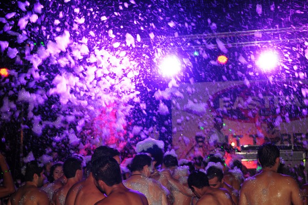 Largest FOAM Party 4 Part 1