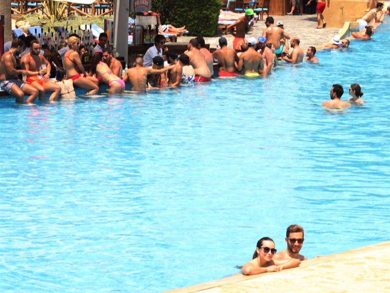 The Sunday Club at Cyan