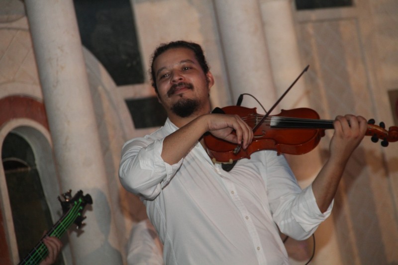Daly Gana Live at Amethyste