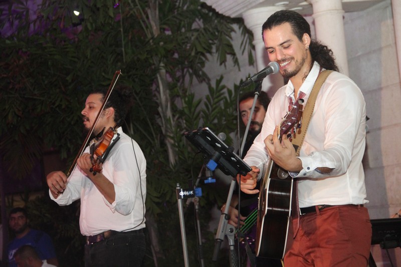 Daly Gana Live at Amethyste