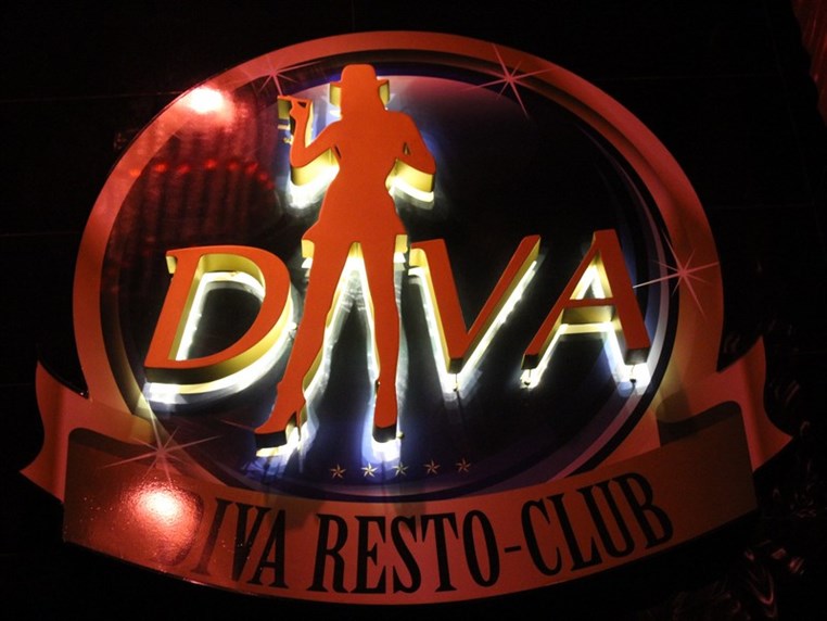 Diva Club on Saturday Night 