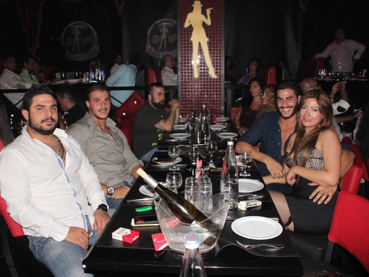 Diva Club on Saturday Night 