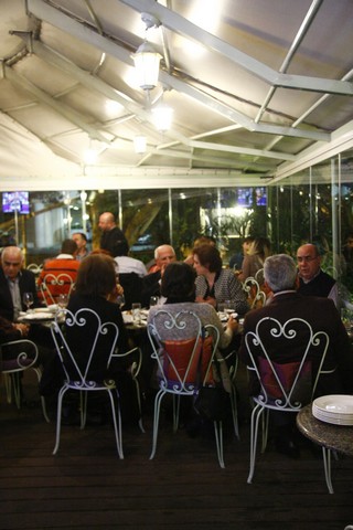 eCafe on Saturday Night