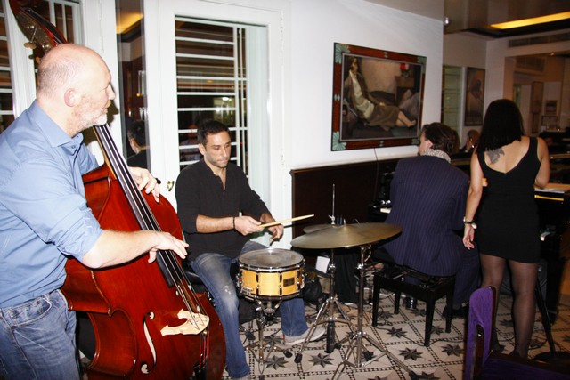 eCafe Sursock on Friday Night