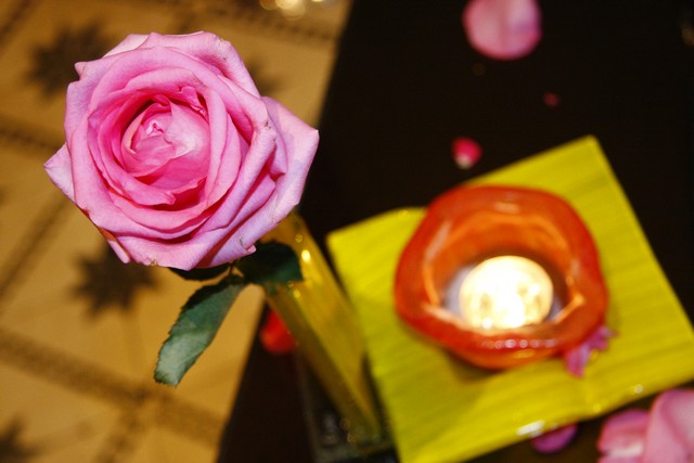 E Cafe Sursock on Saturday Night