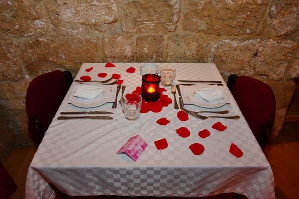 Valentine at eCafe Byblos