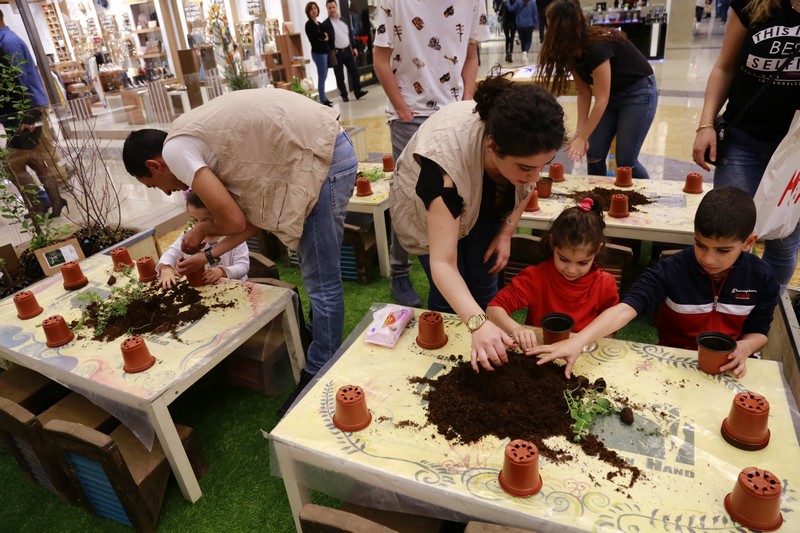 Earth Hour at City Centre Beirut