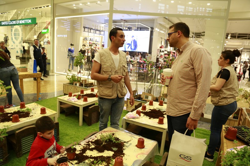 Earth Hour at City Centre Beirut