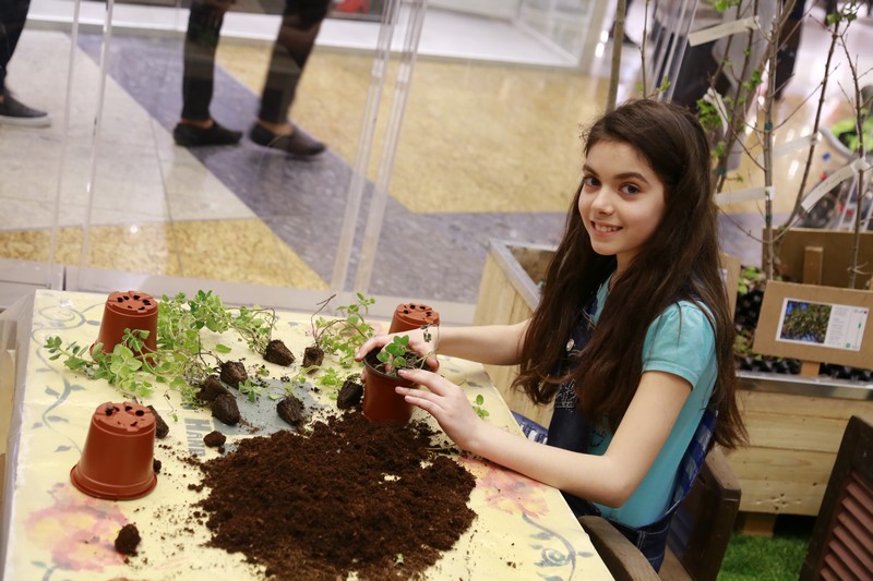 Earth Hour at City Centre Beirut