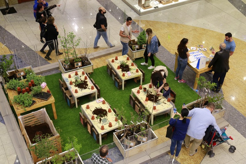 Earth Hour at City Centre Beirut