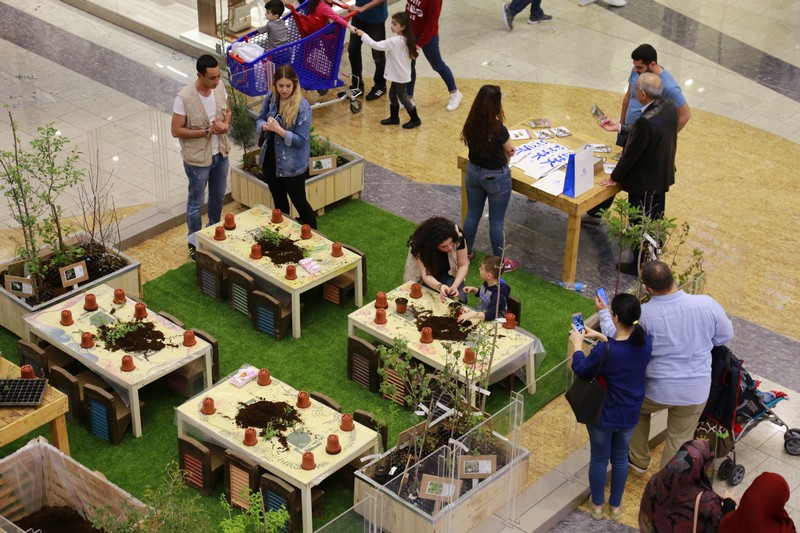 Earth Hour at City Centre Beirut