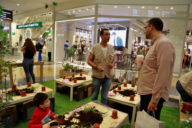 Earth Hour at City Centre Beirut