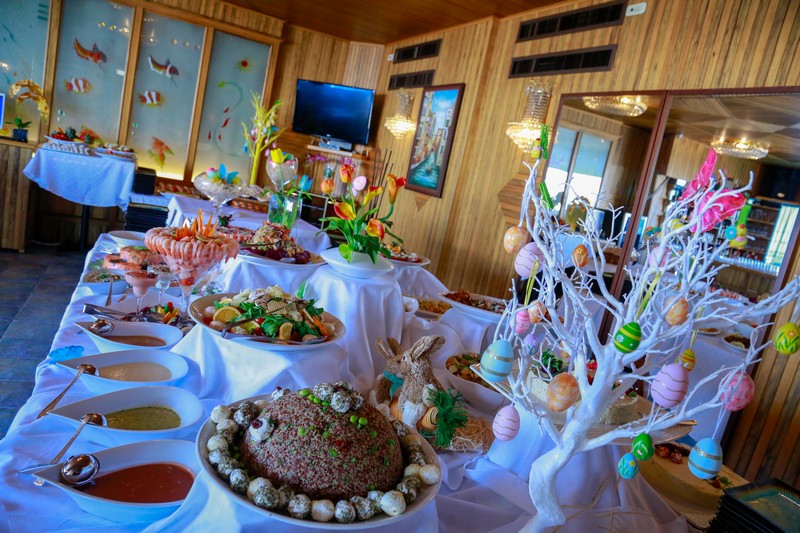 Easter Lunch at Bay Lodge