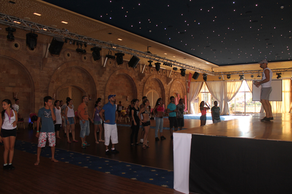 International Dance Festival 2013