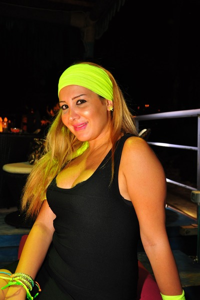 Saturday Night At Edde Sands