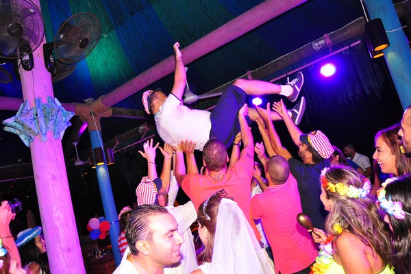 Saturday Night At Edde Sands