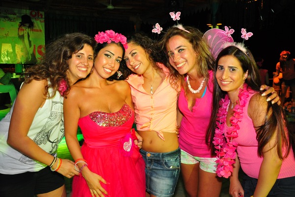 Saturday Night At Edde Sands