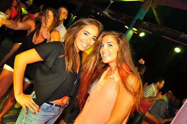 Saturday Night At Edde Sands