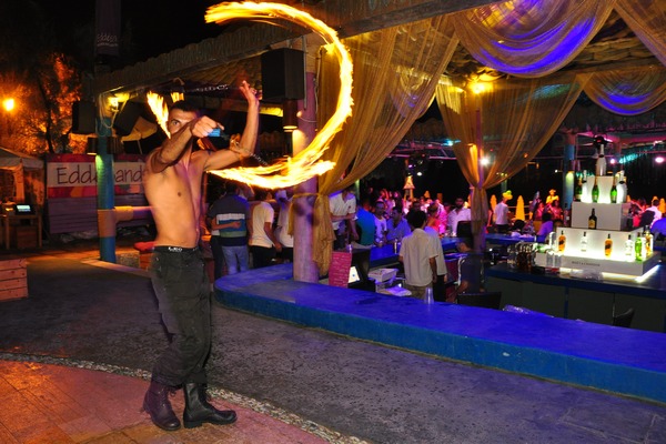 Saturday Night At Edde Sands