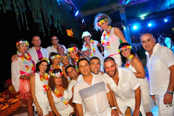 Saturday Night At Edde Sands