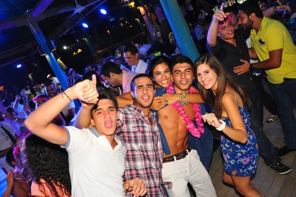 Saturday Night At Edde Sands