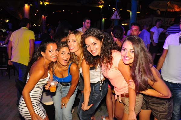 Saturday Night At Edde Sands