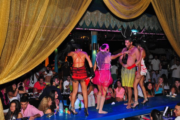 Saturday Night At Edde Sands
