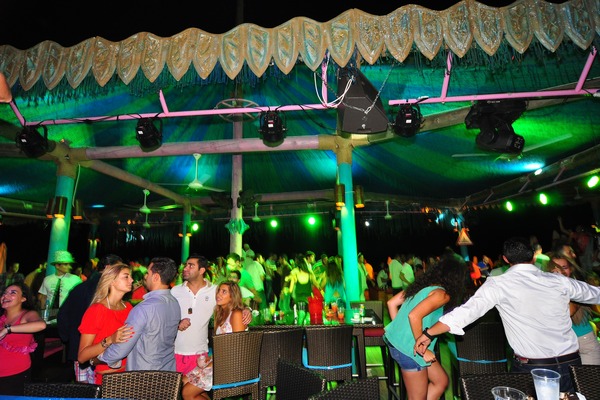 Saturday Night At Edde Sands