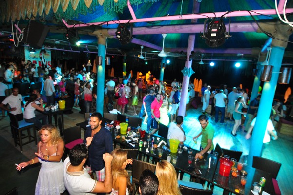 Saturday Night At Edde Sands