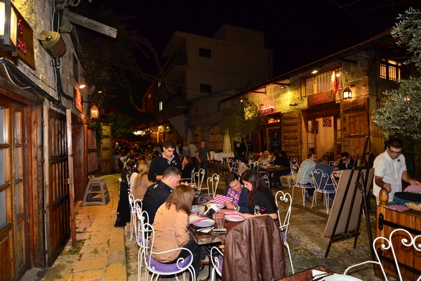 Edde Yard on Saturday Night
