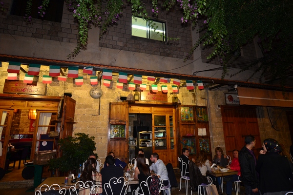 Edde Yard on Saturday Night